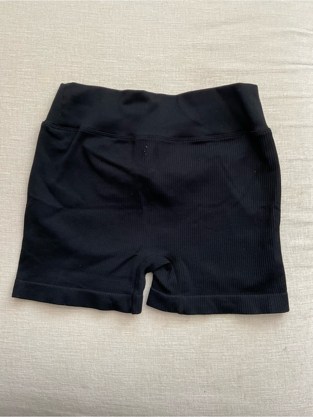 OQQ Black Ribbed High-Waist Shorts - Picture 3 of 6